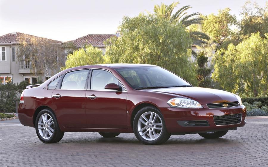  Chevrolet Impala 2009 года  (фото 8 из 16)